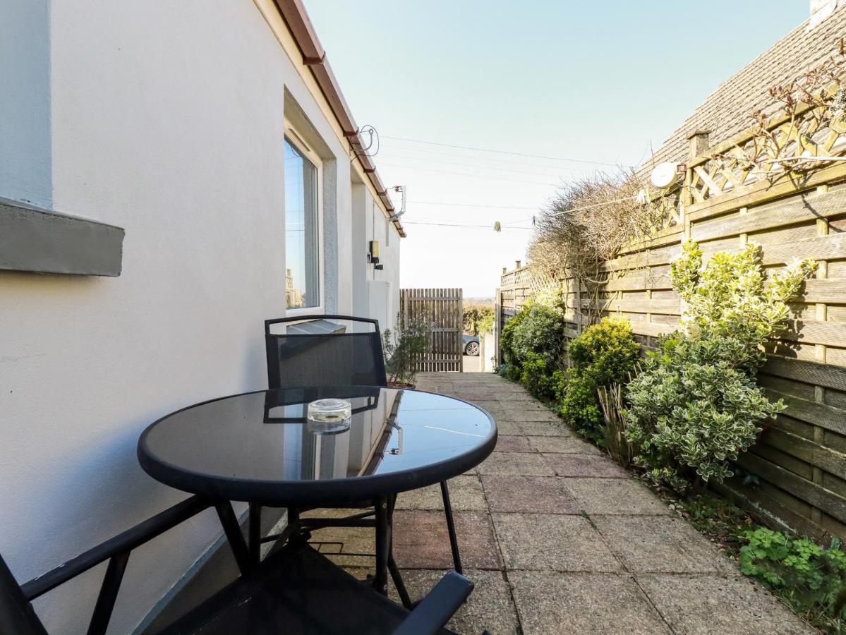 The Annexe, Laburnum Villa Bugle Exterior photo